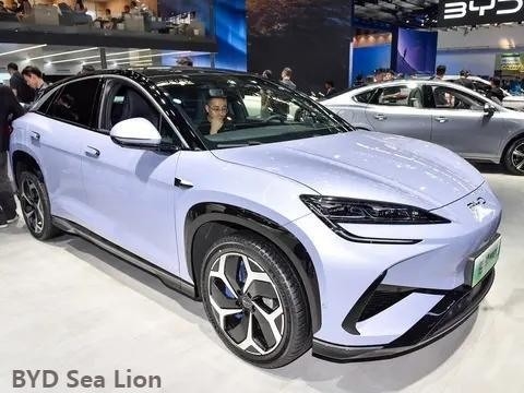 純電気 2024 Byd Sea Lion 07 SUV 610 Km ロングレンジと 0.42h 充電時間
