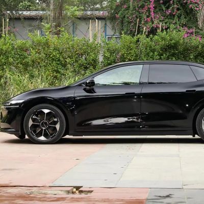 2023年 ジーリー・ジーク 007 黄色 4X4 2WD スマート 100 Kw EV 中古電動カーシート 5-7