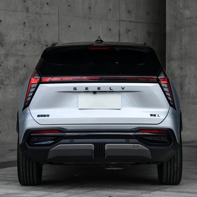 2023 ジリーボーイ L 5人乗りSUV ガソリン ビッグルーム メール・電話・オンラインサービス