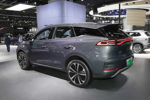 Byd 電動車 Tang 2022 4WD 換気式ディスク型前ブレーキと000キロ
