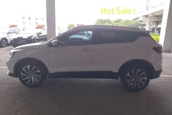 電気燃料電池車 ジーリー・ビヌエ 1.5t DCT バトル・モンジャロ SUV 5ドア シート