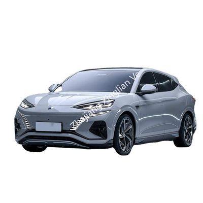 Cltc 総合 700km 範囲 5 ドア 5 席 SUV 電動車 バイド デンザ N7 高速