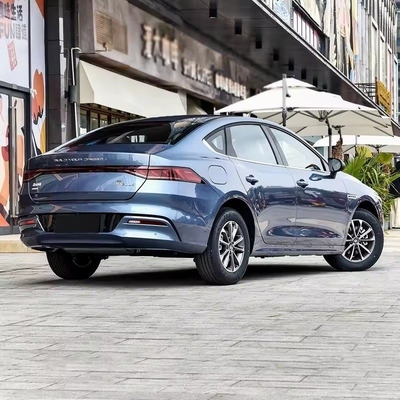 エネルギー用車Byd Qin Plus Dm-I 2024ハイブリッド燃料と高度なリチウム電池