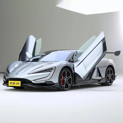 人気モデルByd U9 ヘッドアップディスプレイ付き スーパーカー 中国純電気自動車