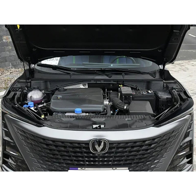 チャンガンユニ-T 2023 1.5t ガソリンスポーツ 5人の乗客のための旗艦SUV