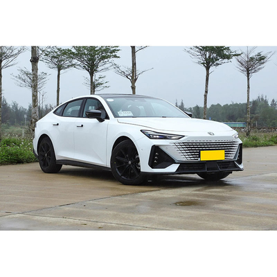 チャン・プライム Uni-V 23 2.0-2.6L スマートパイロット 中国車 車セダン 左方向車