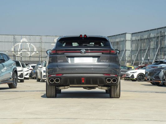 チェンガン・ユニ-K 2024 自動車 ブラック・セダン愛好家の理想的な選択