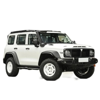 グレートウォールタンク300SUV 2023モデル 2.0t Cuirass 02 2台搭載自動8ギアガソリンカー
