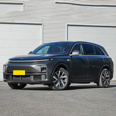 2023 Li Xiang L7 ハイブリッド電気自動車 機械式ブレーキシステムと車両期間