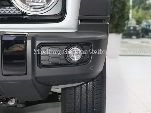 2024 Yk モーターズ タンク 直送 5 席と機械式ブレーキシステムを持つコンパクト SUV