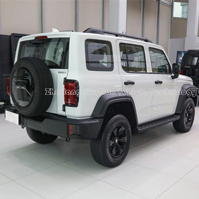 タンク300 自動車 中国 8 スピード 227HP 5 シート 機械式ブレーキシステム付きのガソリンSUV