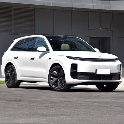 2024 ハイブリッド リシアン・リ L6 電動豪華SUV 自動ギアボックスと近代的なデザイン