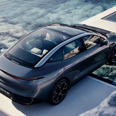 純電動エンジン ジーリー ジーカー 007 2024 001 電気自動車 100kwh ファイバートップ版