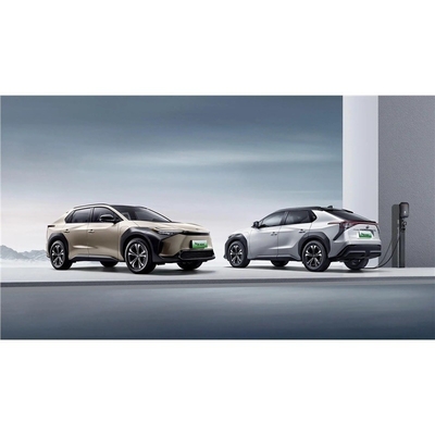 電気ドライバープライム s 5人用エネルギーSUV 2023 トヨタ Bz4X PRO 4WDのための座席調整