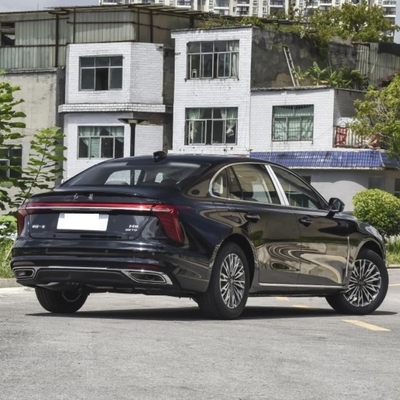 売れる最強のHongqi H5 高級車 2.0L Ot エンジン配置と自動ギアボックス