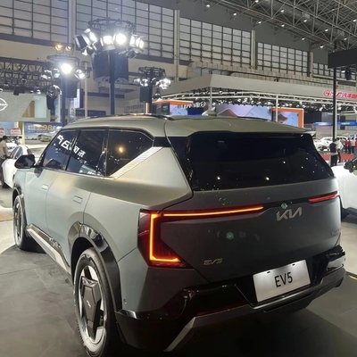 KIA EV5 100% 純電動車 5ドア 5人乗り SUV 輸入車両 218馬力