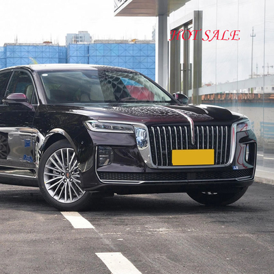 自動ギアボックスとカスタマイズ付き 5 席ガソリン車
