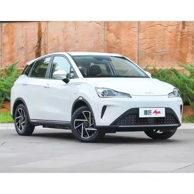 Neta Aya 2023 完全に閉ざされた成人用電気自動車 Fwd 充電時間 0.5h 最大速度 101km/H