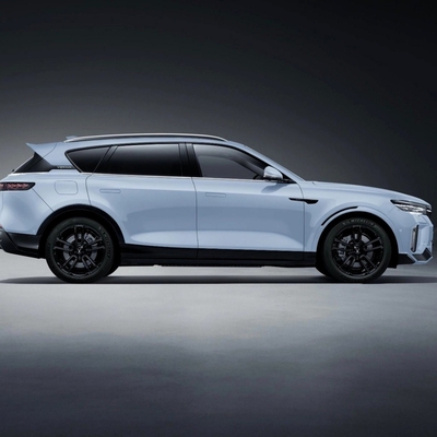 カスタマイズされた要求 2024 ヴォヤ フリーと大きなスクリーン 5 ドア 5 座席 SUV 車両