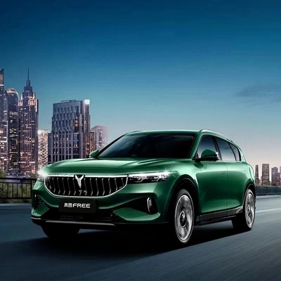 カスタマイズされた要求 2024 ヴォヤ フリーと大きなスクリーン 5 ドア 5 座席 SUV 車両