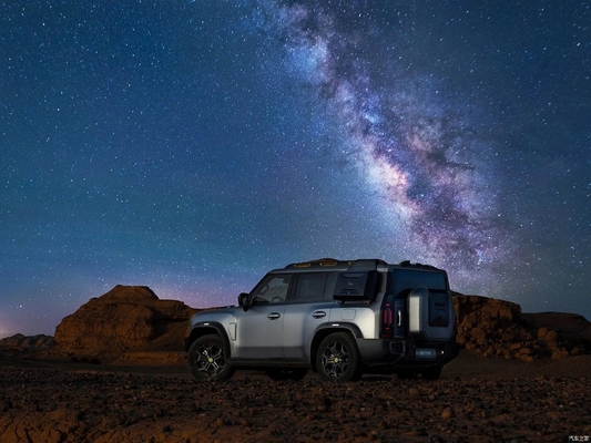 チェリー・ジートゥー トラベラー 2023 クロスシング PRO Awd 2.0t 254PS L4 5ドア 5席 SUV 後部ディフロック