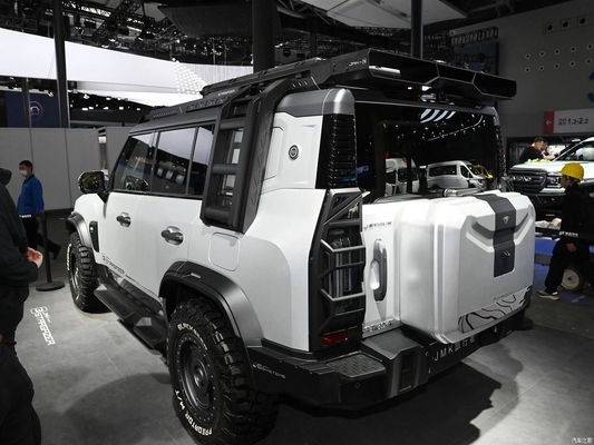 2023 Chery Jetour トラベラー T-1 電動車 2.0t 4WD PRO と自動ギアボックス