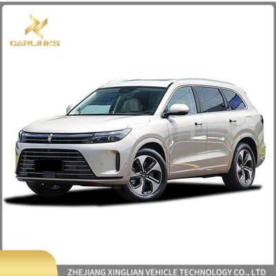 1220kmの走行距離 ハーモニーOS 中古電気自動車 白いSUV Aito M7 M5 大人向け