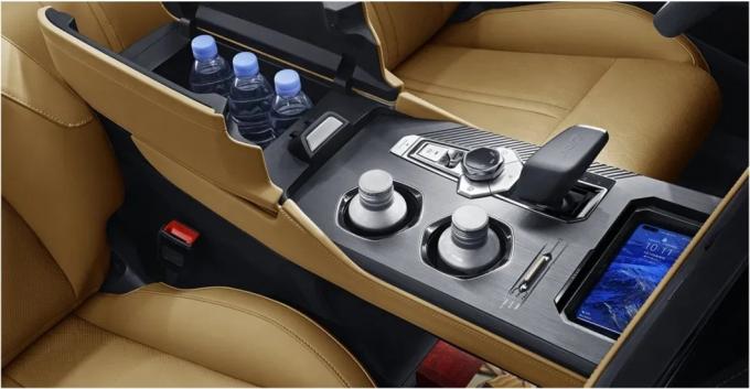 Chang′an Uni-K Idd Chinese Hybrid Car