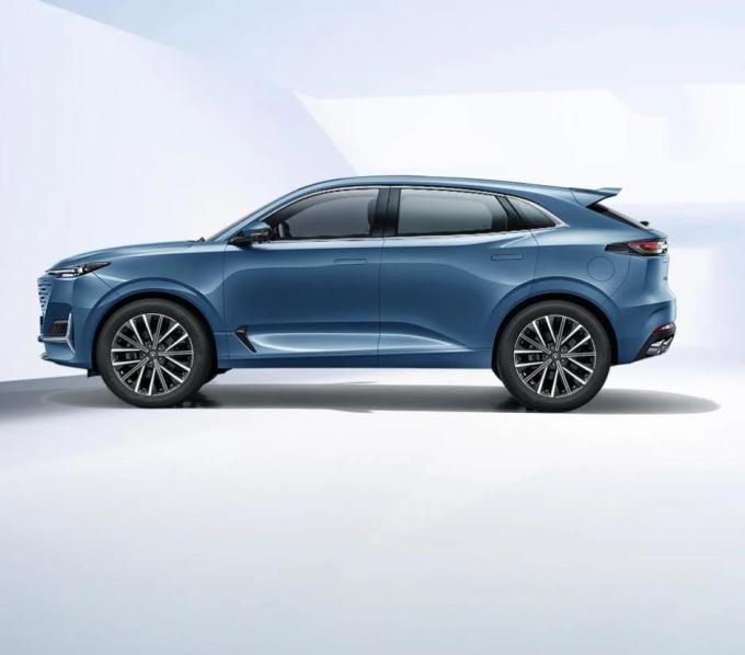 Low Price Made in Chinaelectric Car Chang′an Uni-K 2023 1.5t EV Auto Uni-V Car