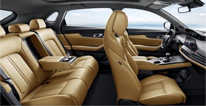 Low Price Made in Chinaelectric Car Chang′an Uni-K 2023 1.5t EV Auto Uni-V Car